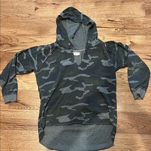 Ocean drive  Camo Hoodie - Gray and green